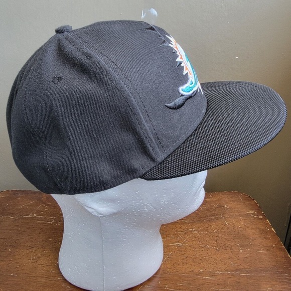 New Era 59Fifty Miami Dolphins Fitted Hat Black Shadow Size 7¼ - Picture 5 of 8